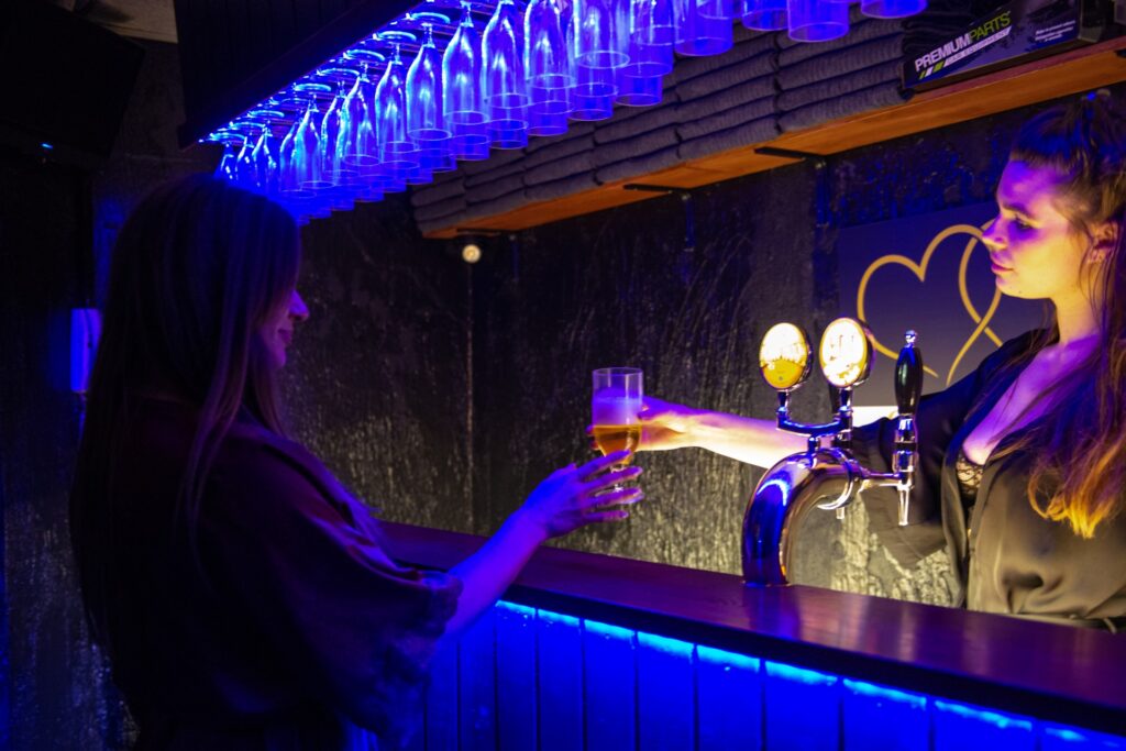 Bar-området